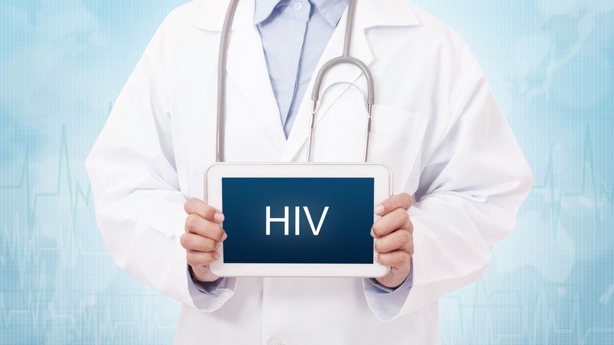از HIV چه می دانید؟ از شناخت علائم، راه های انتقال تا درمان