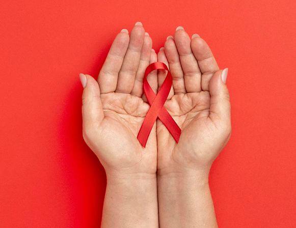 علائم HIV و ایدز در زنان